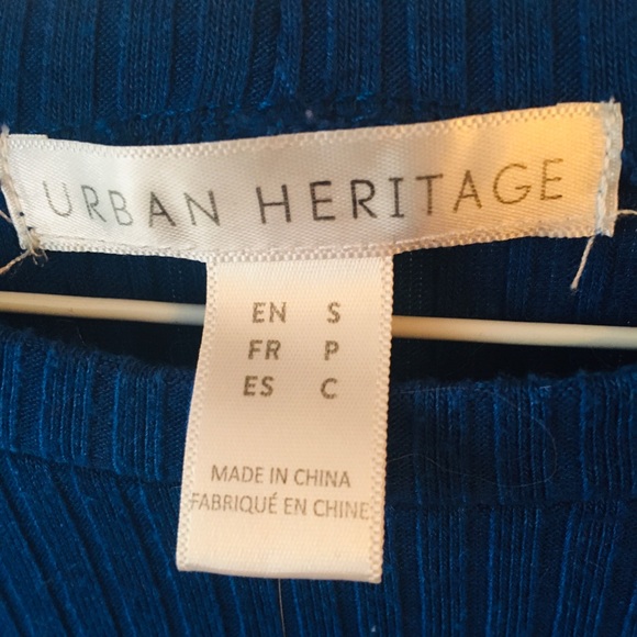 ❌SOLD❌     Royal💙Blue CropTop - Picture 3 of 3